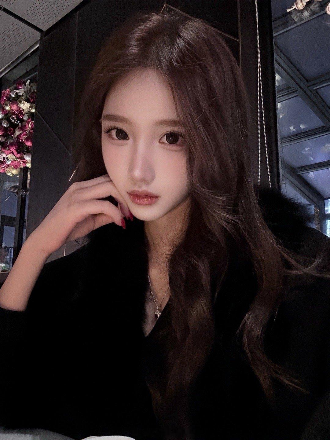 上海篇📝完全的主打一个走哪算哪罗斯福牛排：直接点了个套餐 味道就那样 为风景买