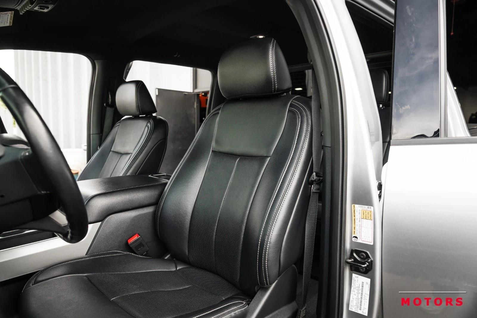 好车分享 Ford F-350 Super Duty Lariat，六轮，双排驾