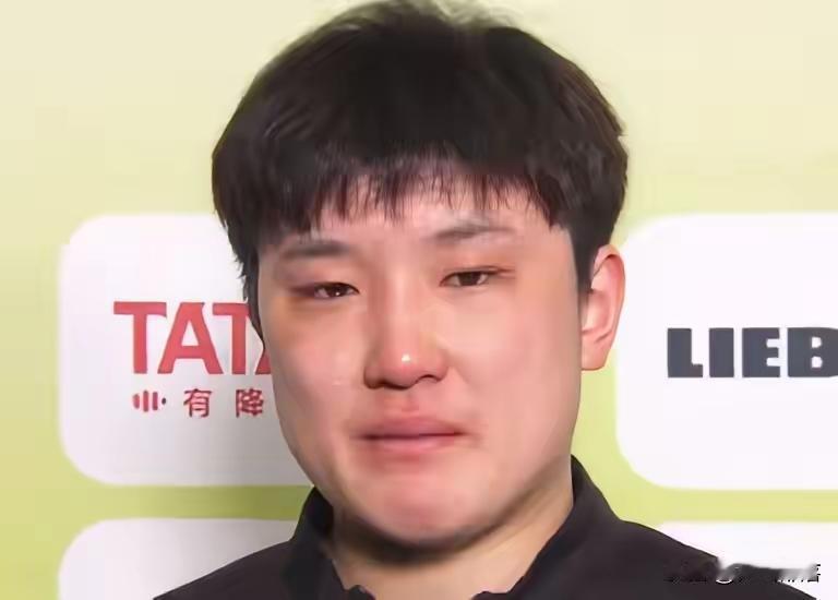 张本美和:
松岛辉空获得世界杯亚军，年龄比你小，成绩比你好，哥！你要凉。
张本智