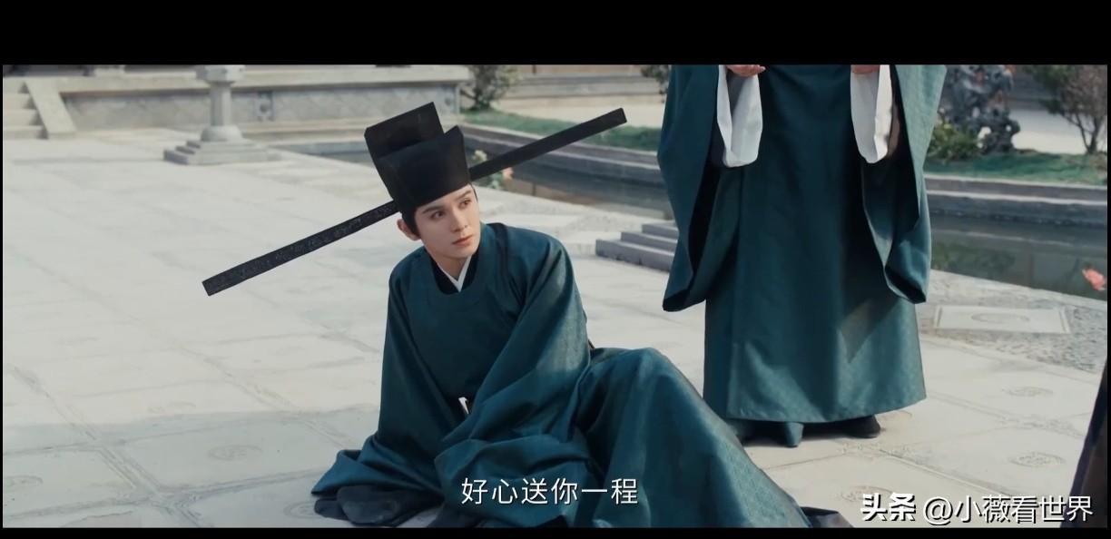 说到宋砚，看过《逐玉》的人一定记忆犹新，他是那种忘恩负义过河拆桥的人。

他本来