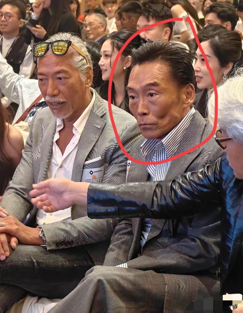 这是哪位大佬？非常有气质