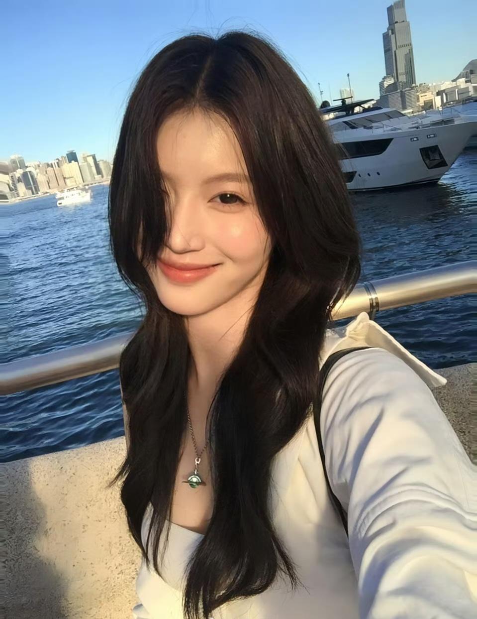 美女
分享一张海边照