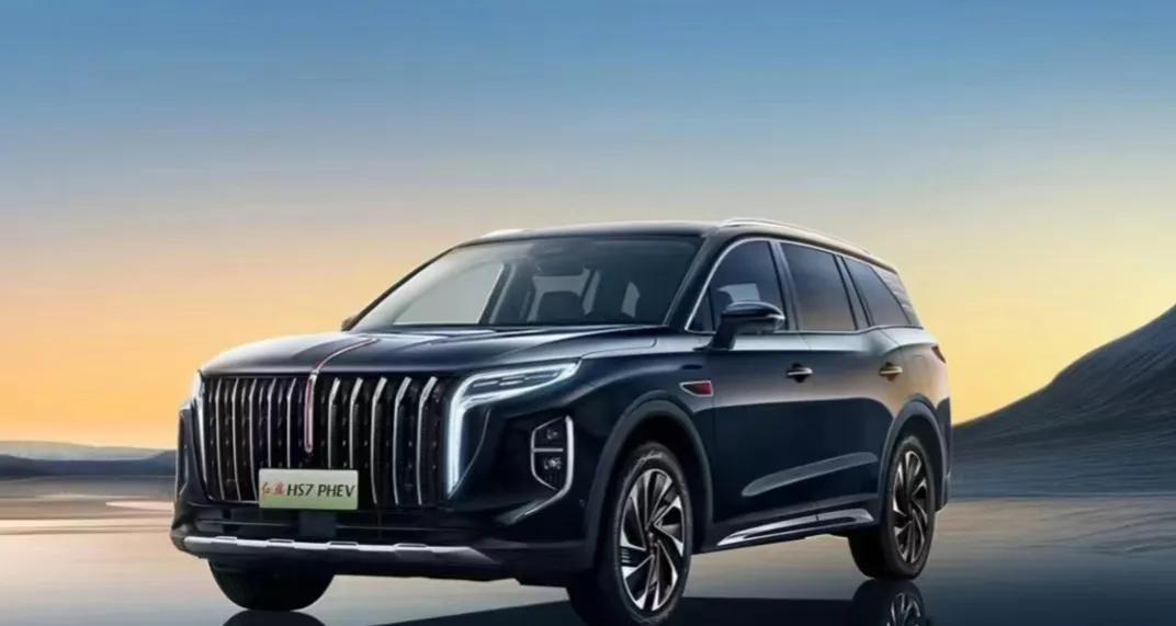 #红旗HS7 PHEV#
红旗HS7 PHEV是一款融合了创新科技与豪华舒适性的