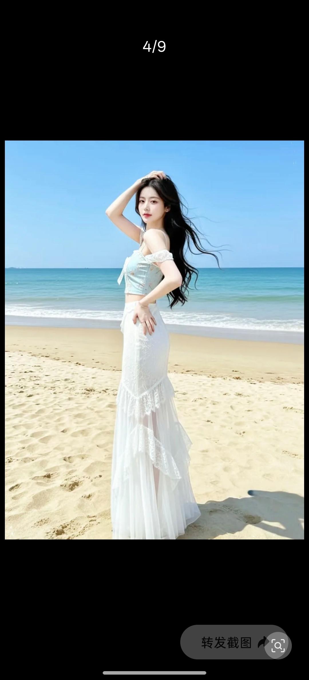 奔赴一场蓝色的约会。💙
穿上喜欢的裙子，去见想见的大海。
在这个夏天，做一条自