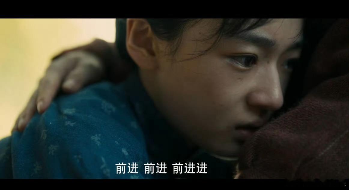 王和剧抛脸式演技被韩小月的眼神戏戳到追《八千里路云和月》真的被王和演的韩小月狠狠