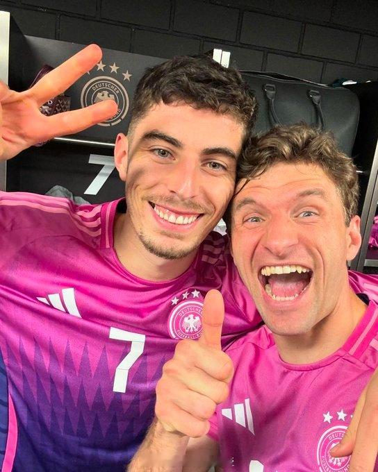 哈弗茨表示：或许穆勒还会再踢几年，或许他可以来英超，这将会让我非常高兴！ 英超联