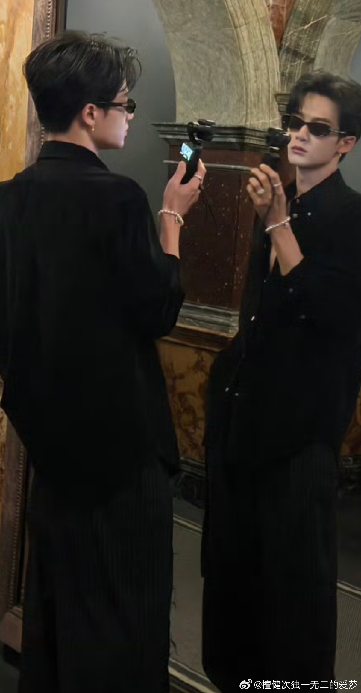 爱情有烟火你是知道我爱看什么的爱情之外的李亦非 好开心这是我第一次看到老公连续今