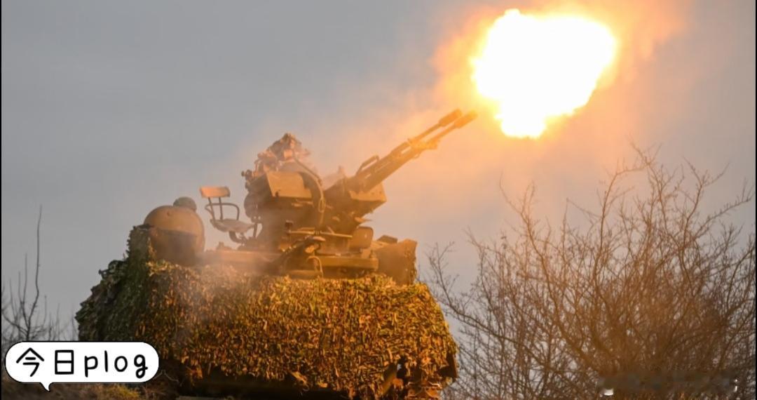 2000公里精准奇袭！乌军远程打击破局，俄能源命脉遭重创
 
俄乌冲突中，乌军虽
