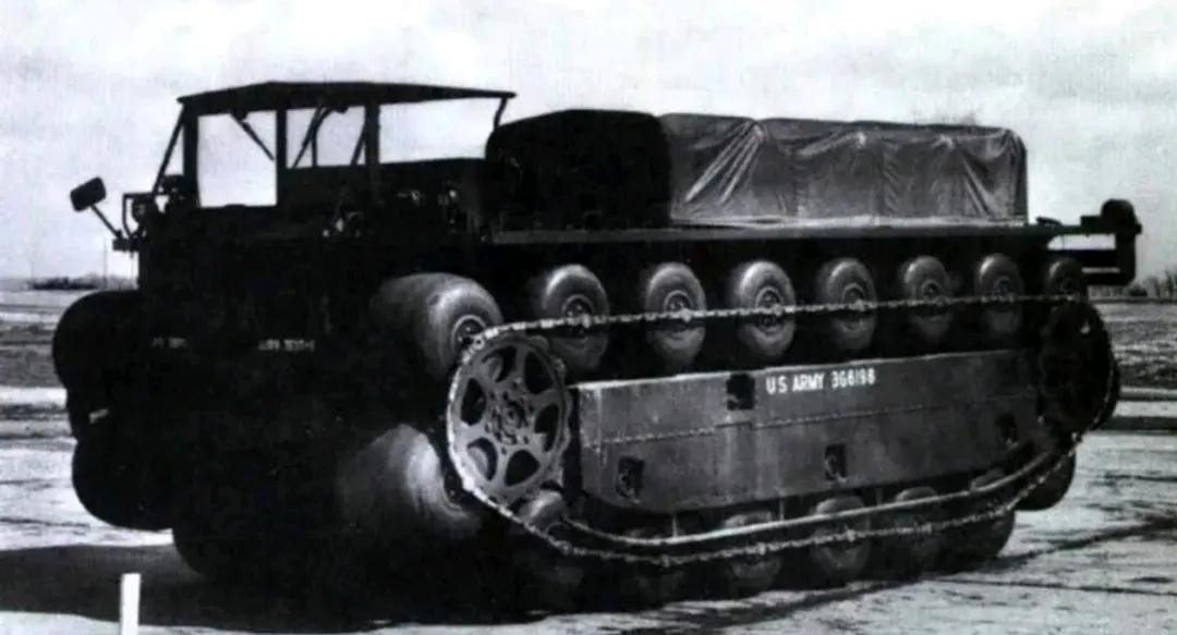 美军XM-759全地形车，使用独特的空气辊轮，越野能力远超一般的履带车辆，可以克