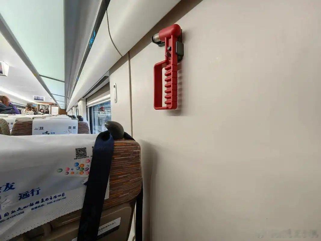 12306回应高铁1A座被指面壁座倒是没遇到过，但是遇到我觉得也不会去吐槽，车身