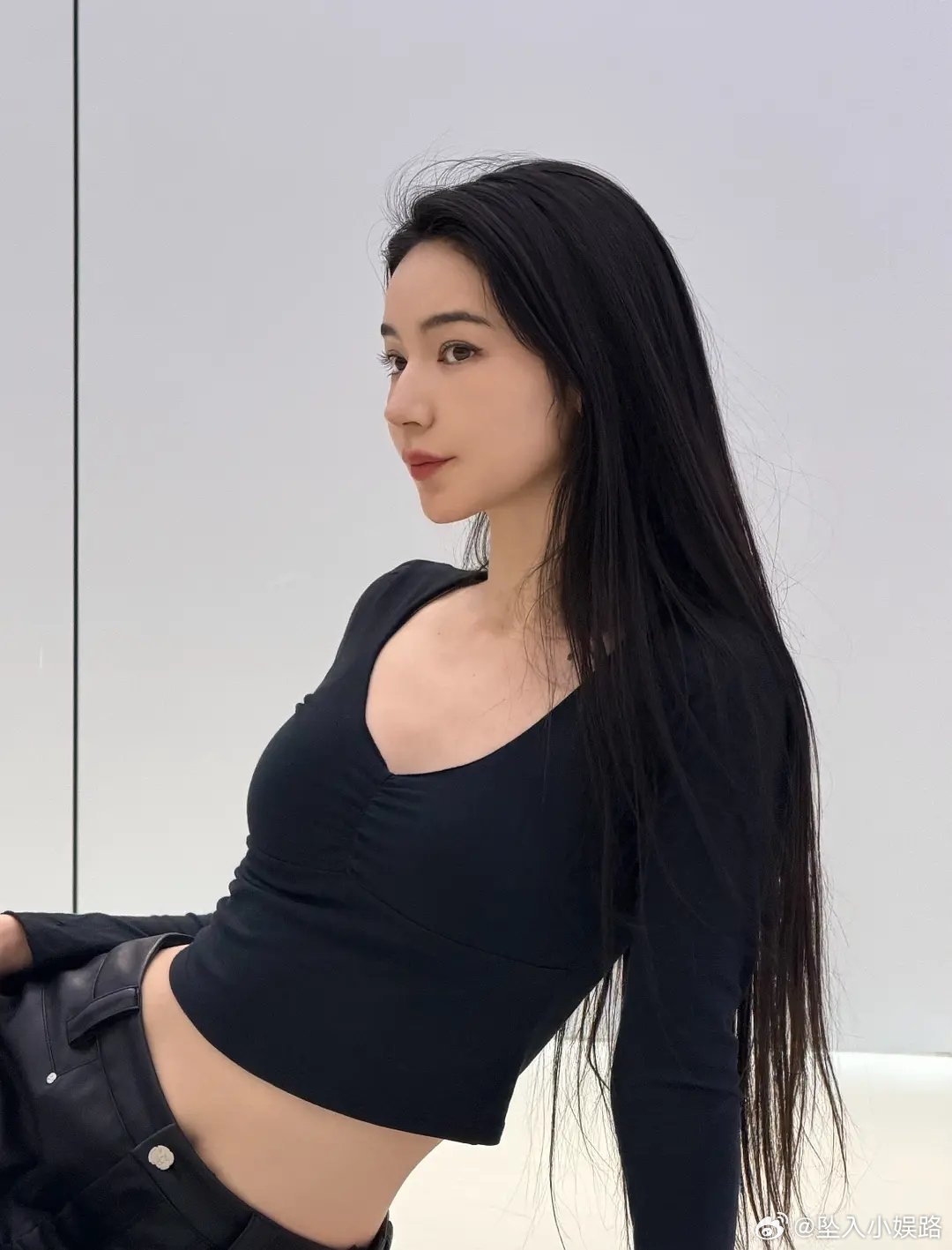 又一个姐姐发了练舞日常 