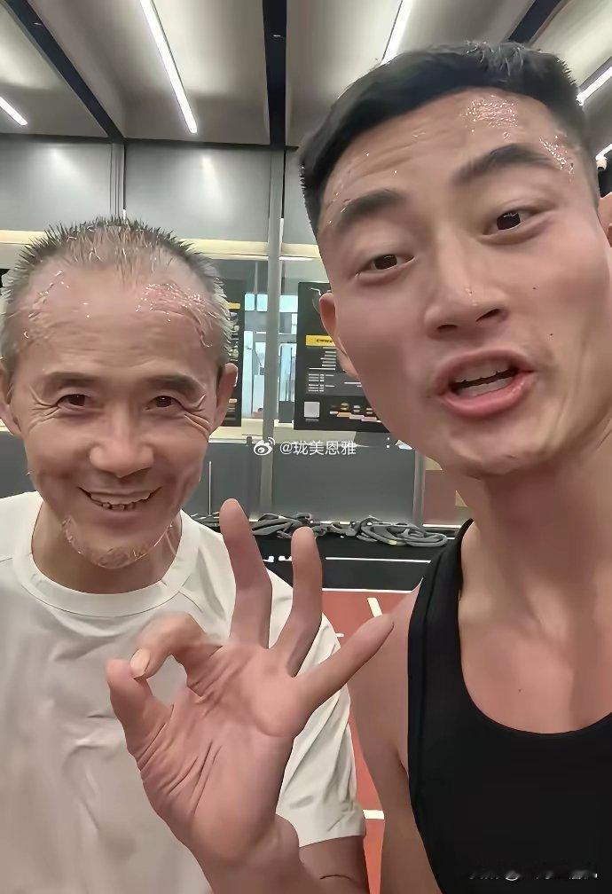 运动完后泡冰浴，谁家好教练这么霍霍王石的 