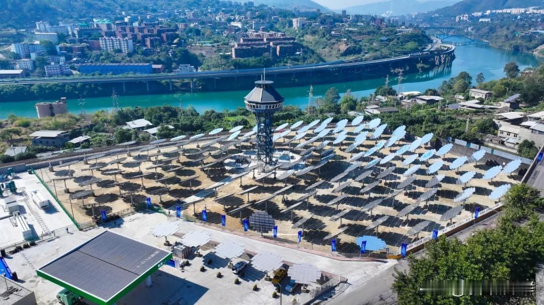 攀枝花开始建设未来能源城市！
世界首个光水解制氢项目在攀投产！
使用太阳光分解水