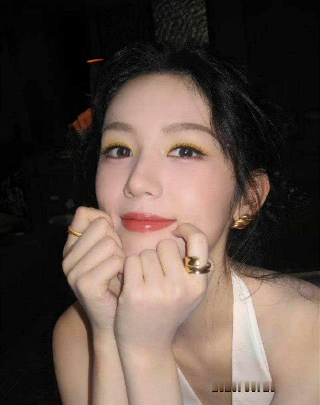 红舞鞋概念海报 海报好好看👀～期待红舞鞋唯一主角周也林雪帆 ​​​