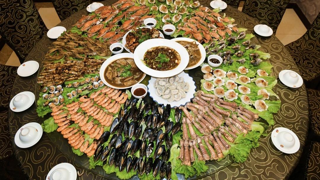 【别把人生当作一段物欲的盛宴，当你大肆咀嚼的时候，损伤的是身心的健康、空耗的是宝