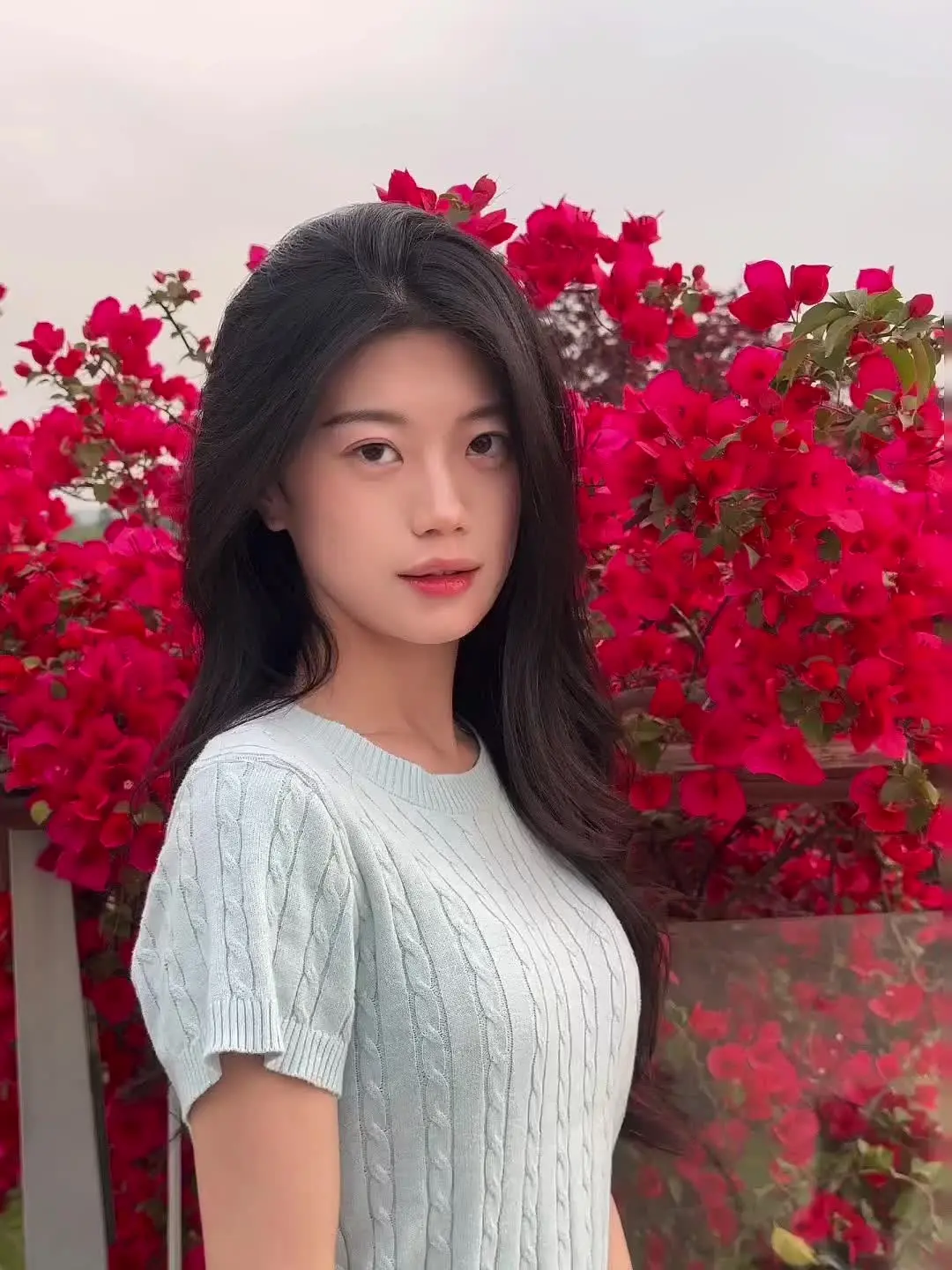 这个bgm越听越爽