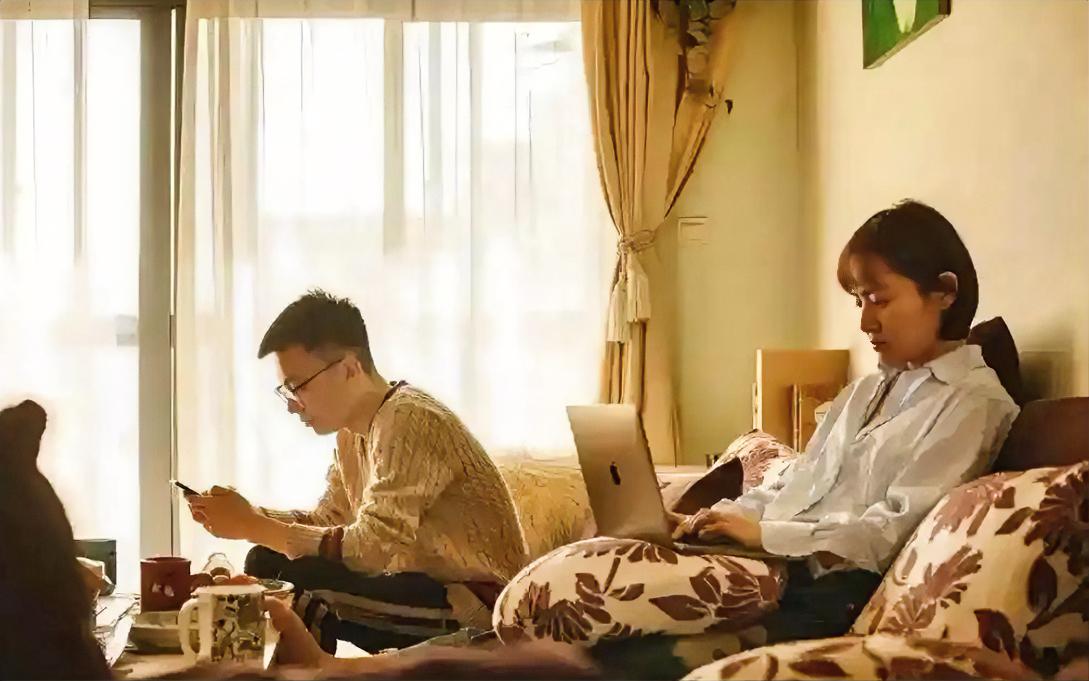 老公习惯性冷暴力怎么治办？

你更冷，注意哦，这里的冷，不是他冷暴力你也跟着冷，