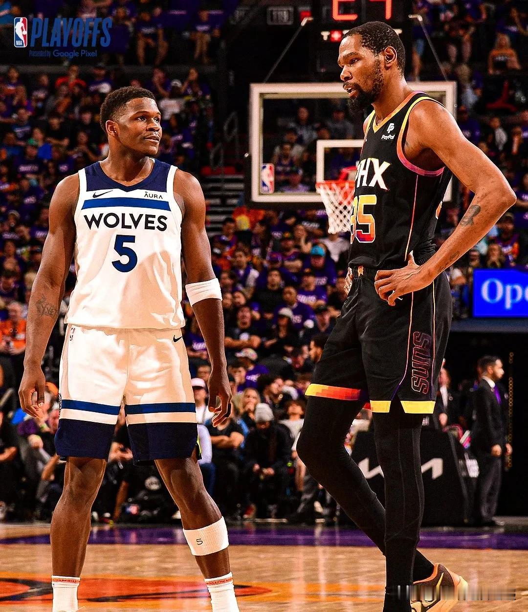 安东尼·爱德华兹在对阵菲尼克斯太阳队的系列赛中：

• 31.0 分
• 8.0