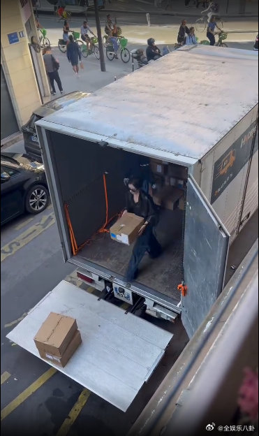 张予曦[超话]张予曦不语只一味干活张予曦毕雯珺干活搭子张予曦毕雯珺这对干活搭子太