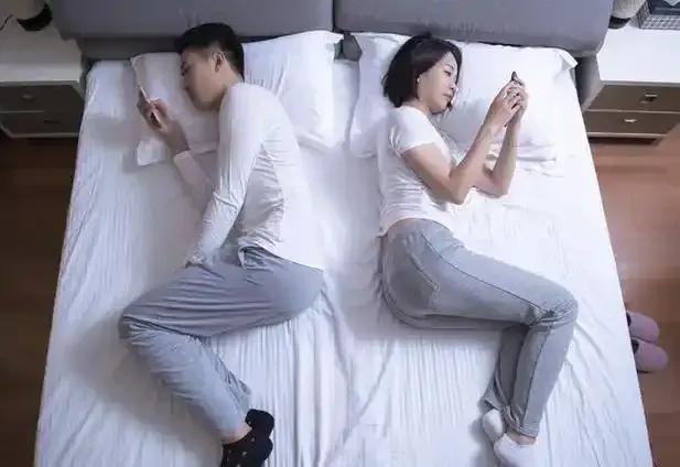 清醒的现实的夫妻关系，看看你们是怎么样的关系

这世上，最难看透的，就是别人的婚