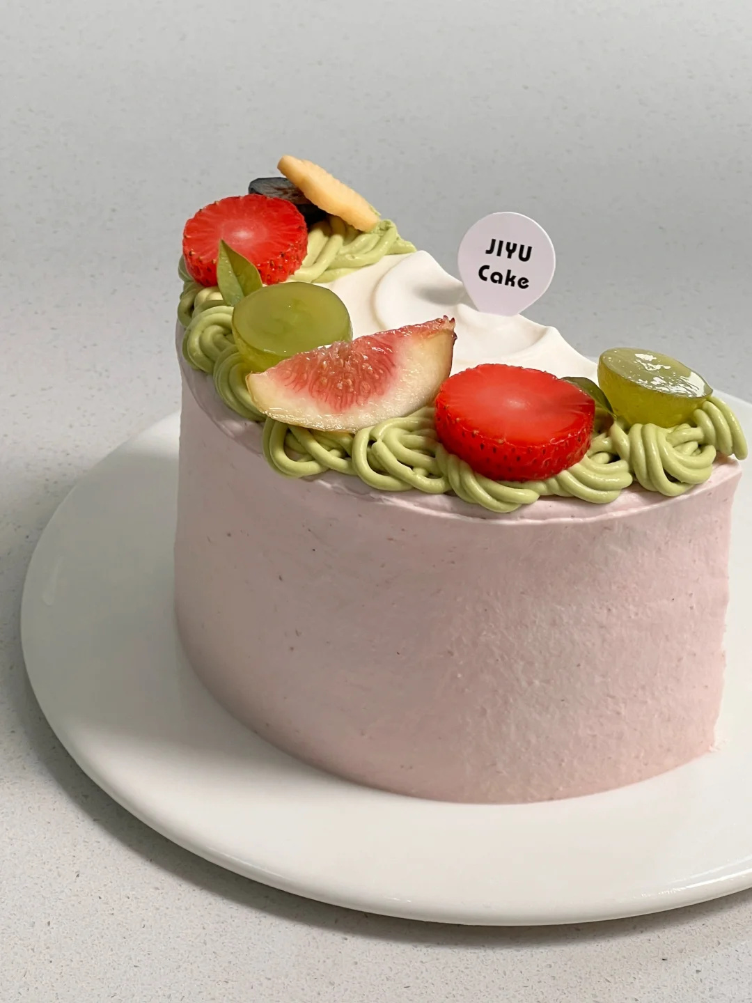 几鱼蛋糕｜草莓牛乳酸奶口味蛋糕 四季经典⑹ 慢慢的步入秋冬季节啦 草莓...