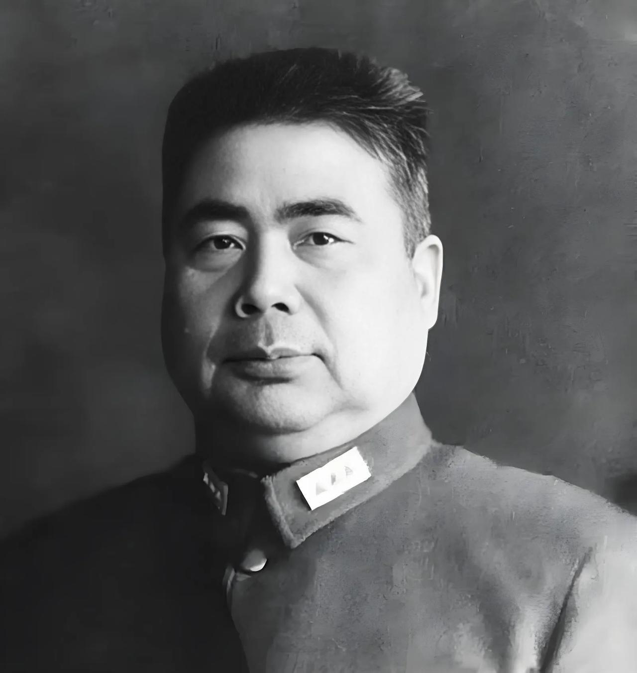 1948 年 8 月 22 日，爱国将领冯玉祥在归国途中不幸遇难。当时他正乘坐苏