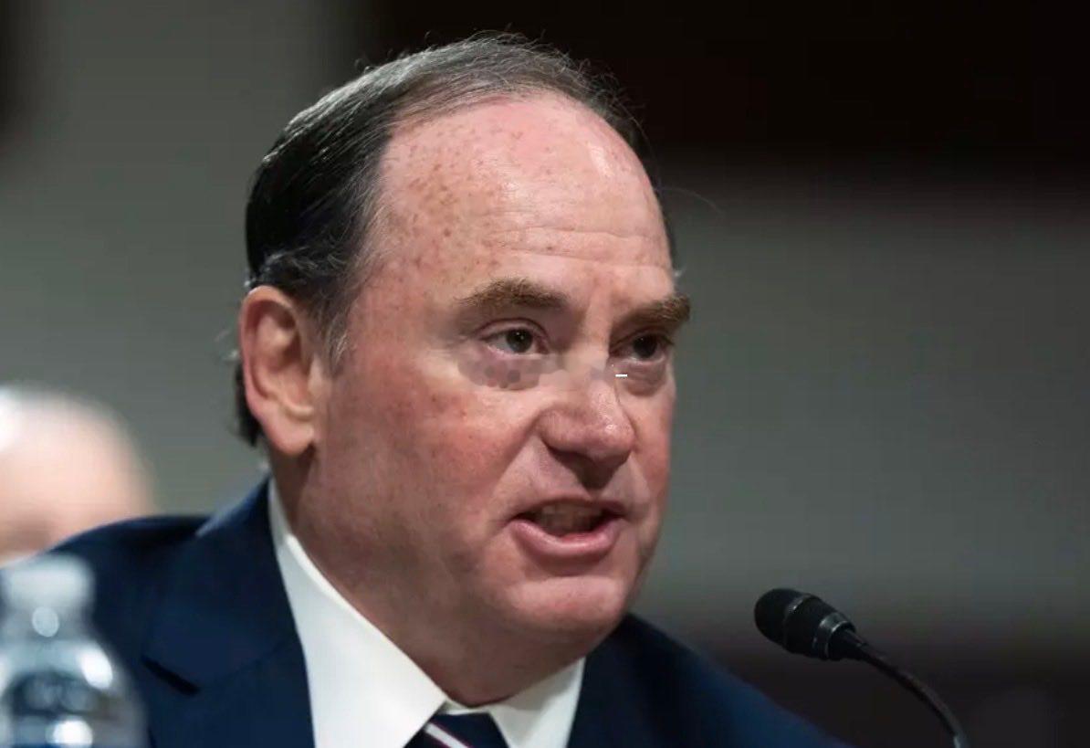 五角大楼发言人表示，美国海军部长约翰·费兰“将离开本届政府，即刻生效”。海军部长