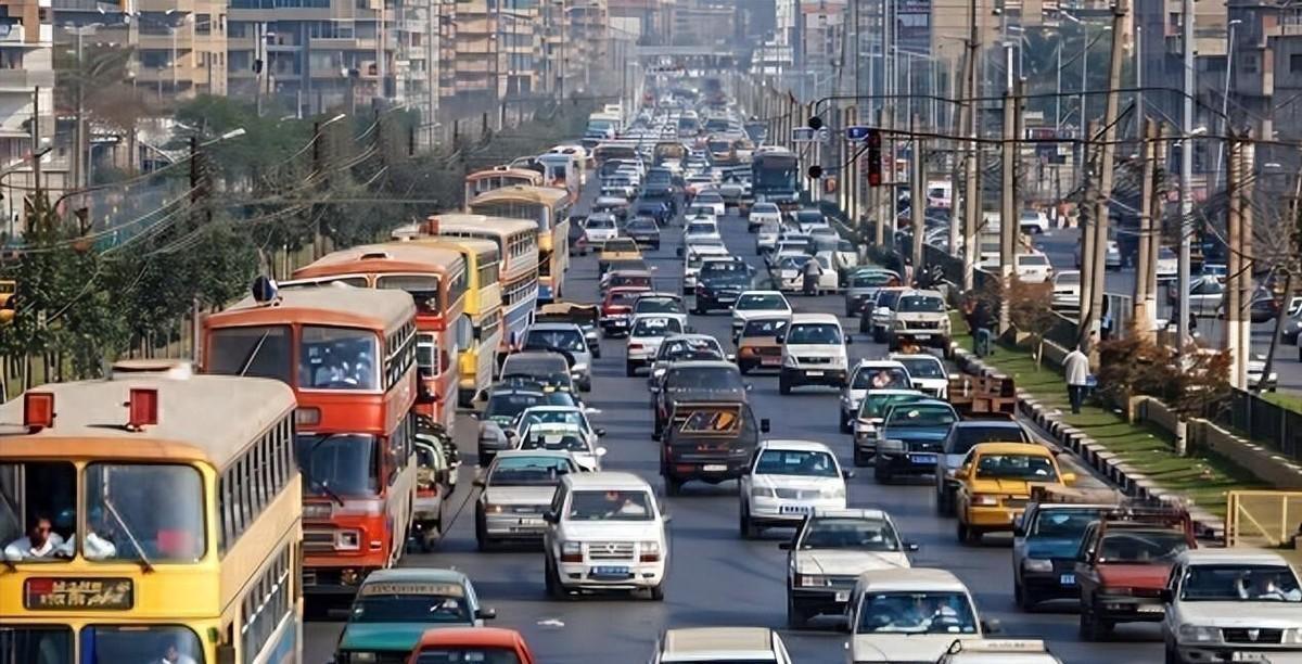 头也不回地撤，如今挤破头想回——中国市场，真这么好回头吗？
2026年，GAP计