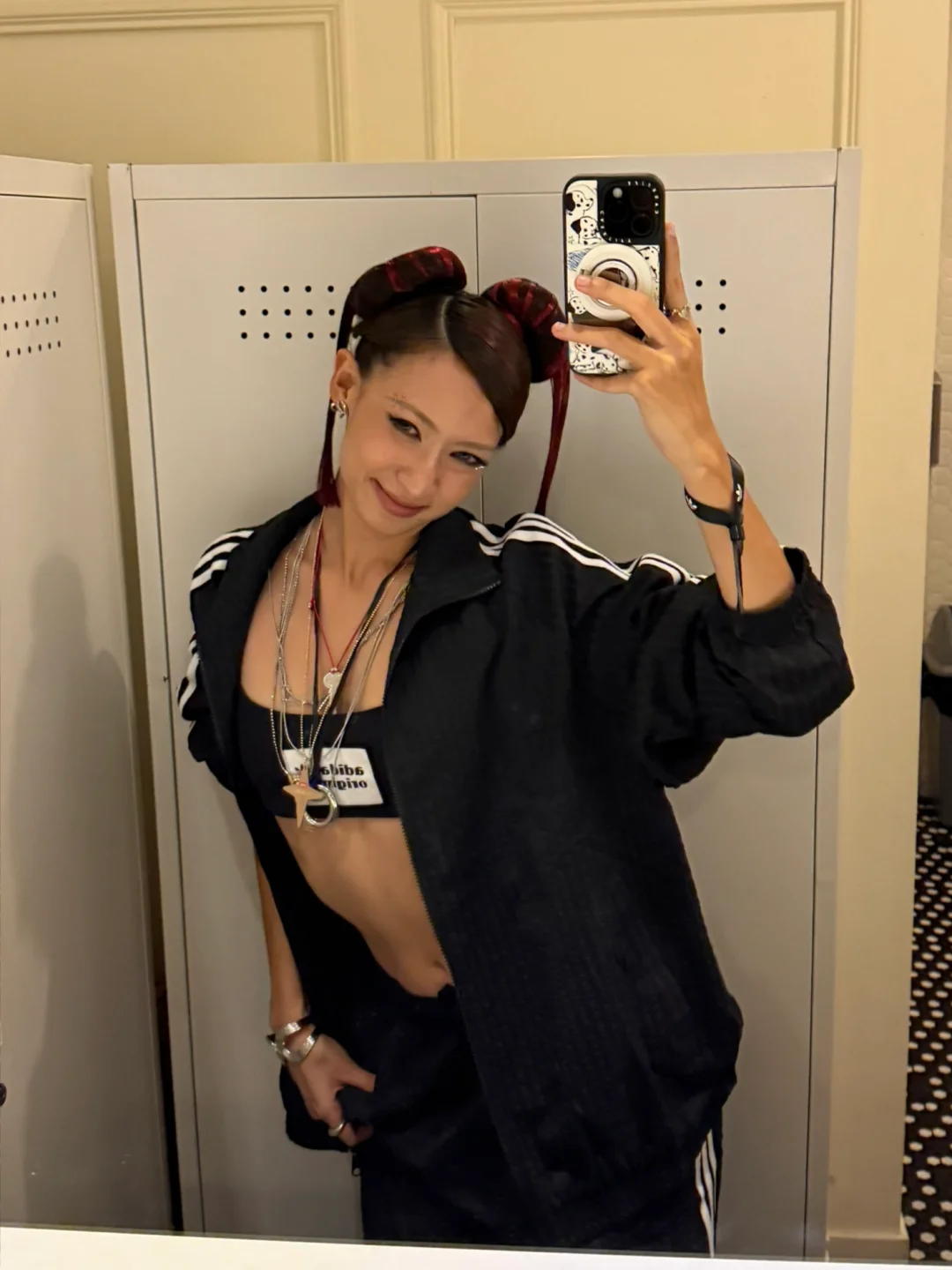 这个发型可以直接加入2NE1吗？