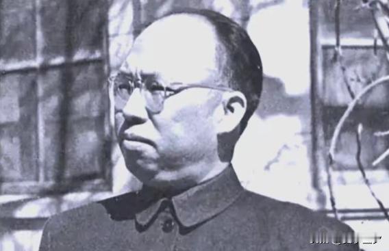 1929年浙江脚夫带两挺重机枪投奔红军，拒绝500块大洋赏钱，此后征战16年只升