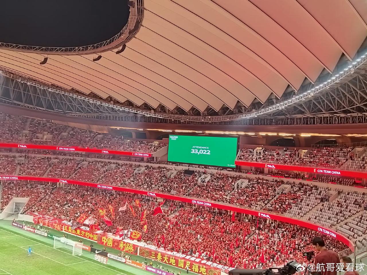 0-0，中国队逼平澳大利亚，小组2胜1平积7分，成功打进U23亚洲杯正赛，可喜可