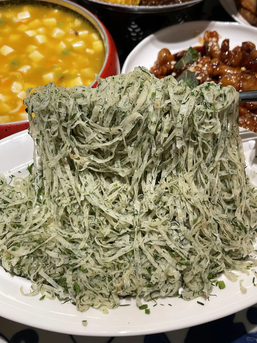 西安人出来解释一下这种现象。。