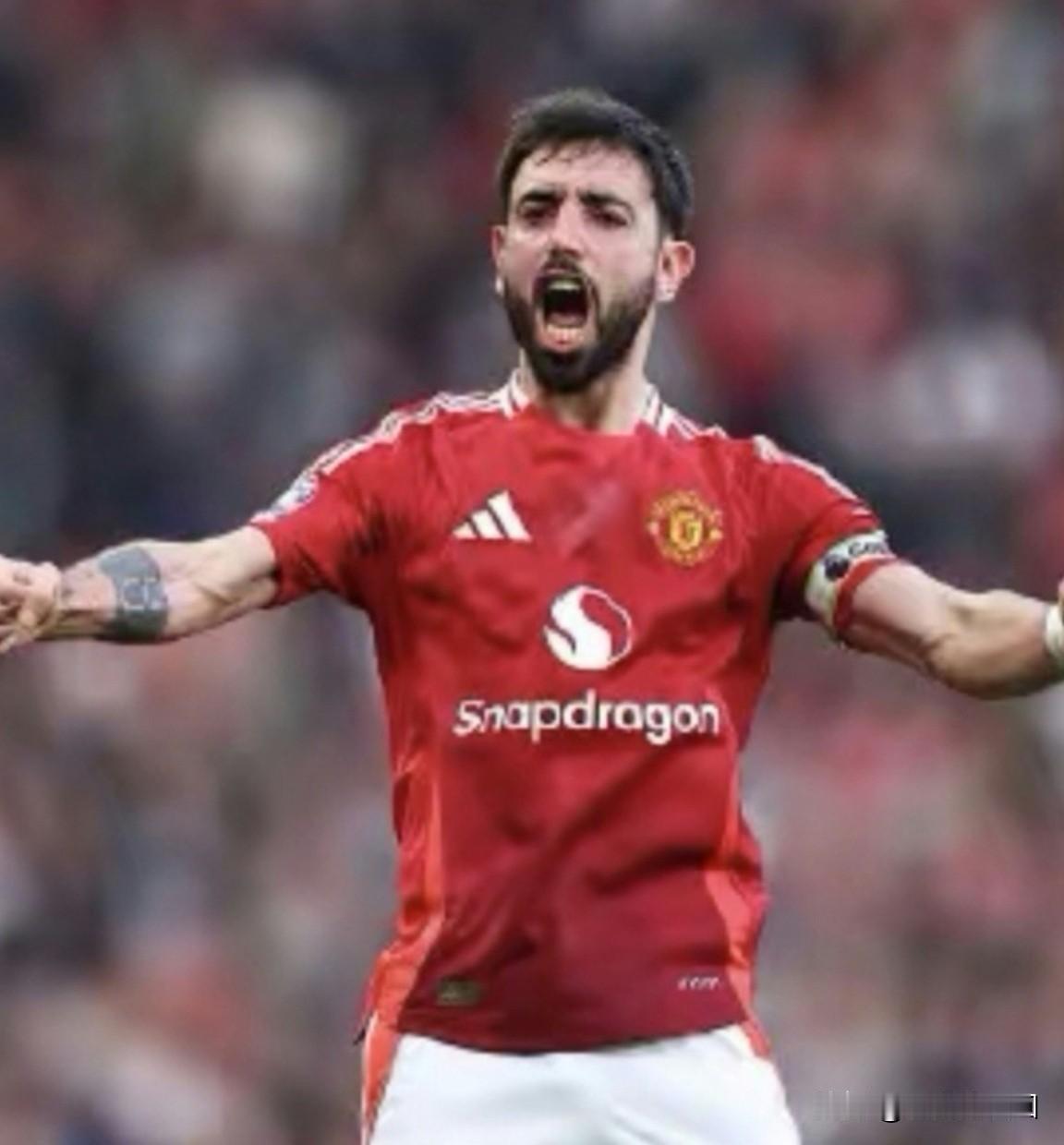 曼联想冲进英超前三几乎不可能！
本赛季曼联的状态很不稳定，
既能在客场2:1战胜