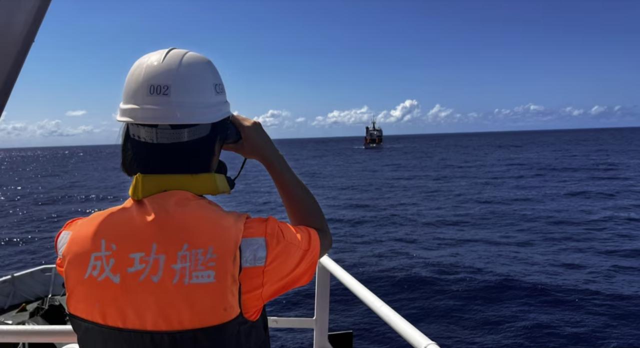 中国大陆科考船接连现身台岛周边水域 ! 台当局死盯、到底在怕什么 ？

最近，中