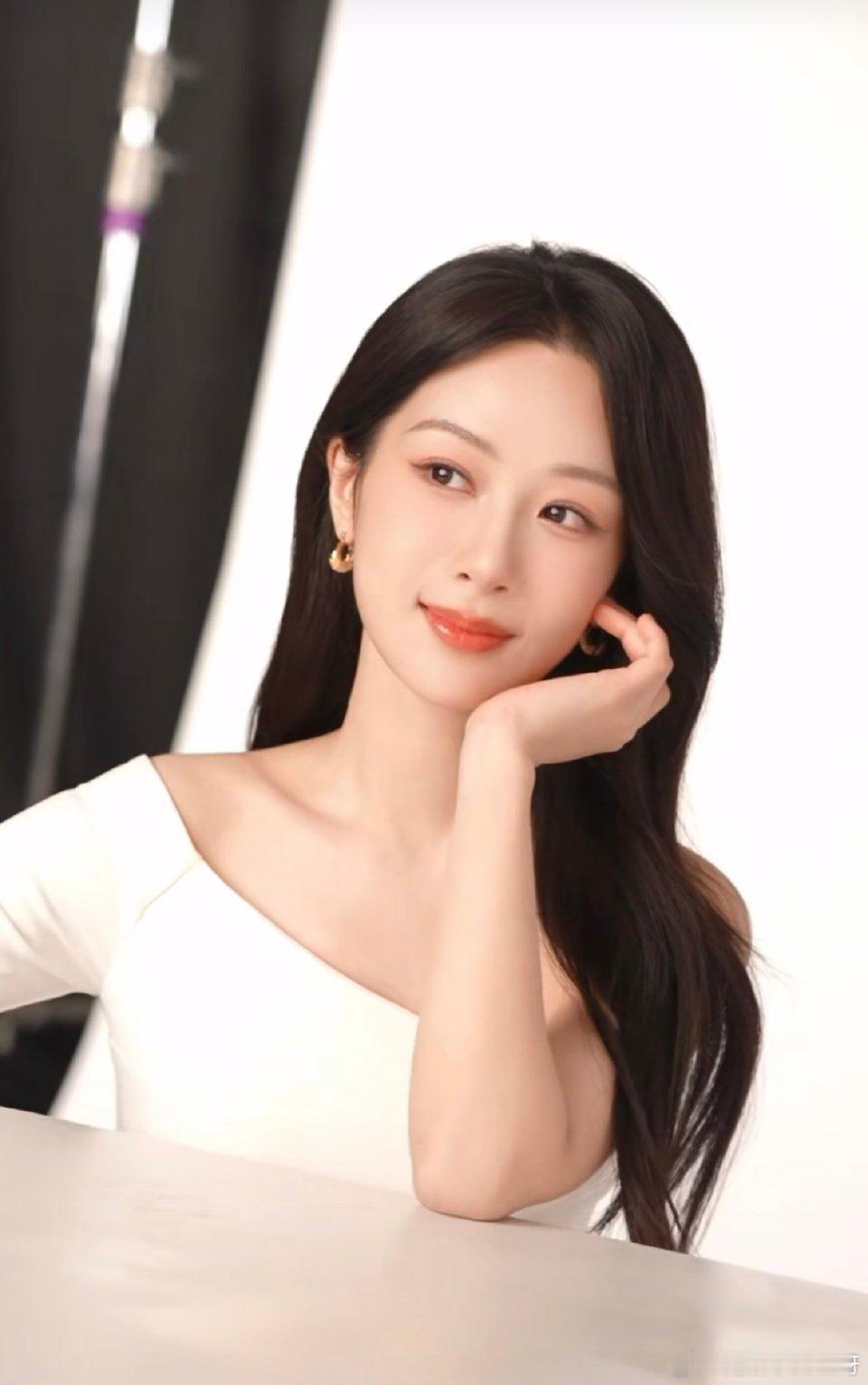 剧版青簪行 yz杨紫黄梓瑕yz杨紫簪中录“热爱野蛮生长爱意永不退散”杨紫黄梓瑕｜