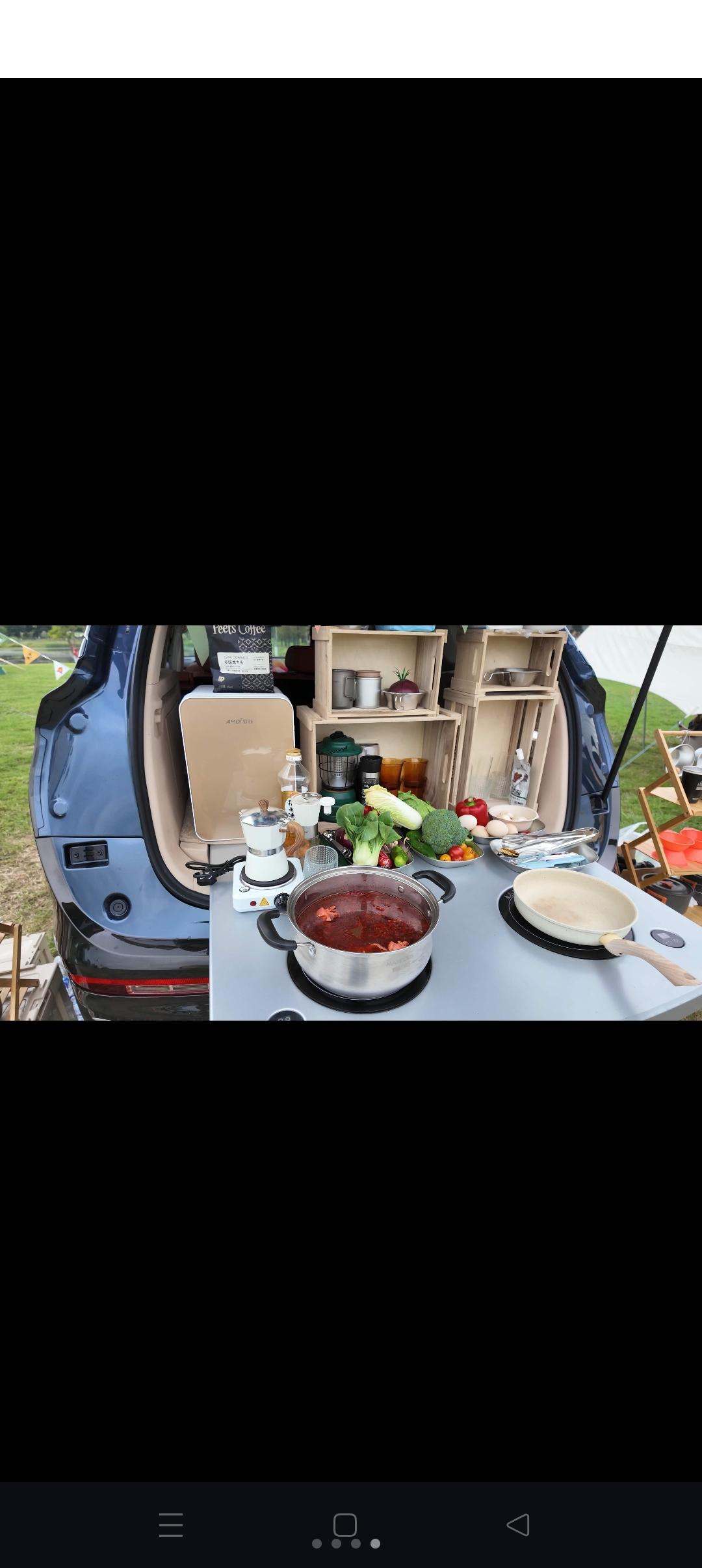 第三代蓝电带了2个电磁炉，在网上看到的图片，想问一下锅也是带的吗？，出门旅游确实