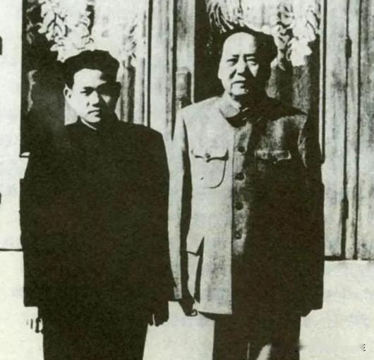 毛主席主动辞退了身边贴身保镖，曾亲口嘱咐他，将来一定要如实记录我的真实故事吗？