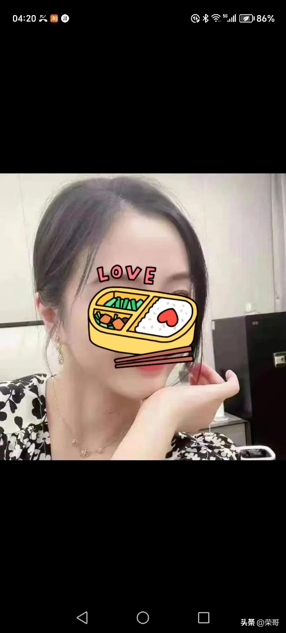 现在节日里剃头，人弄了清清爽爽，在古代。理发是属于刑法。因为人的毛发属于父母给你