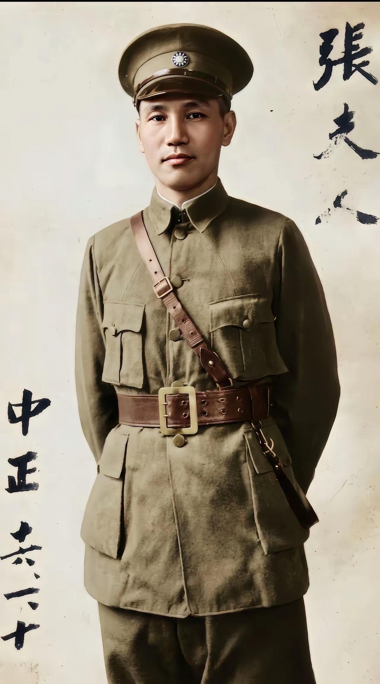 蒋介很年轻时就岀来闯江湖了，蒋介石对家乡念念不忘，也带着宋美龄多次回故居看看。