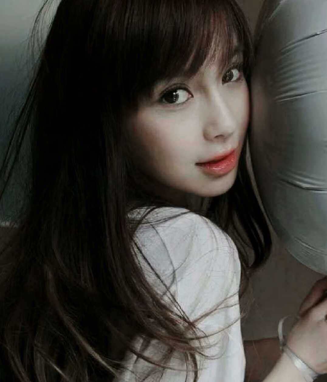 angelababy angelababy 隔着屏幕的喜欢也滚烫，愿你永远被世界