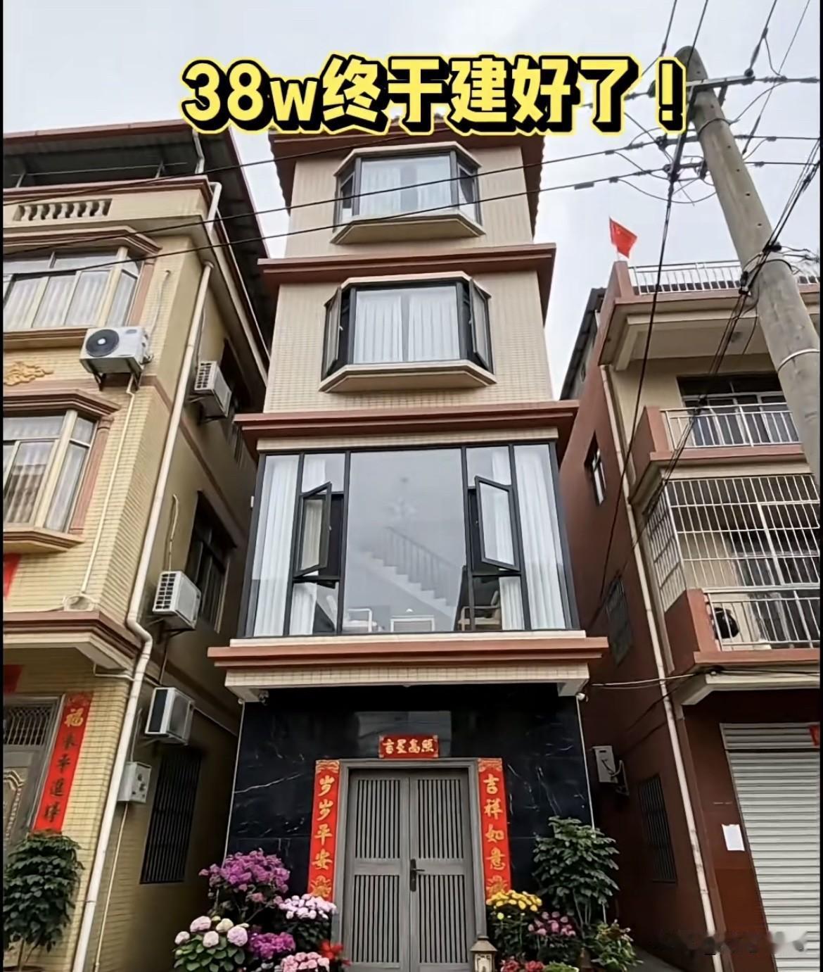 上联：前前后后前后矛盾
   下联：左左右右左右为难