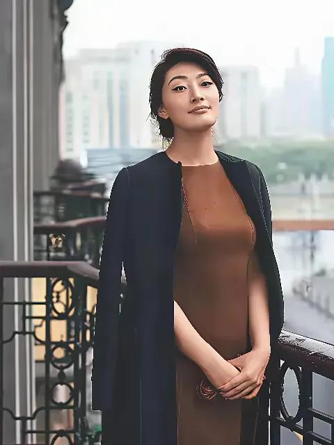 把宗家官司扯成婚姻制度对决，未免太小题大做。说白了，这就是家产怎么分的事，扯到社