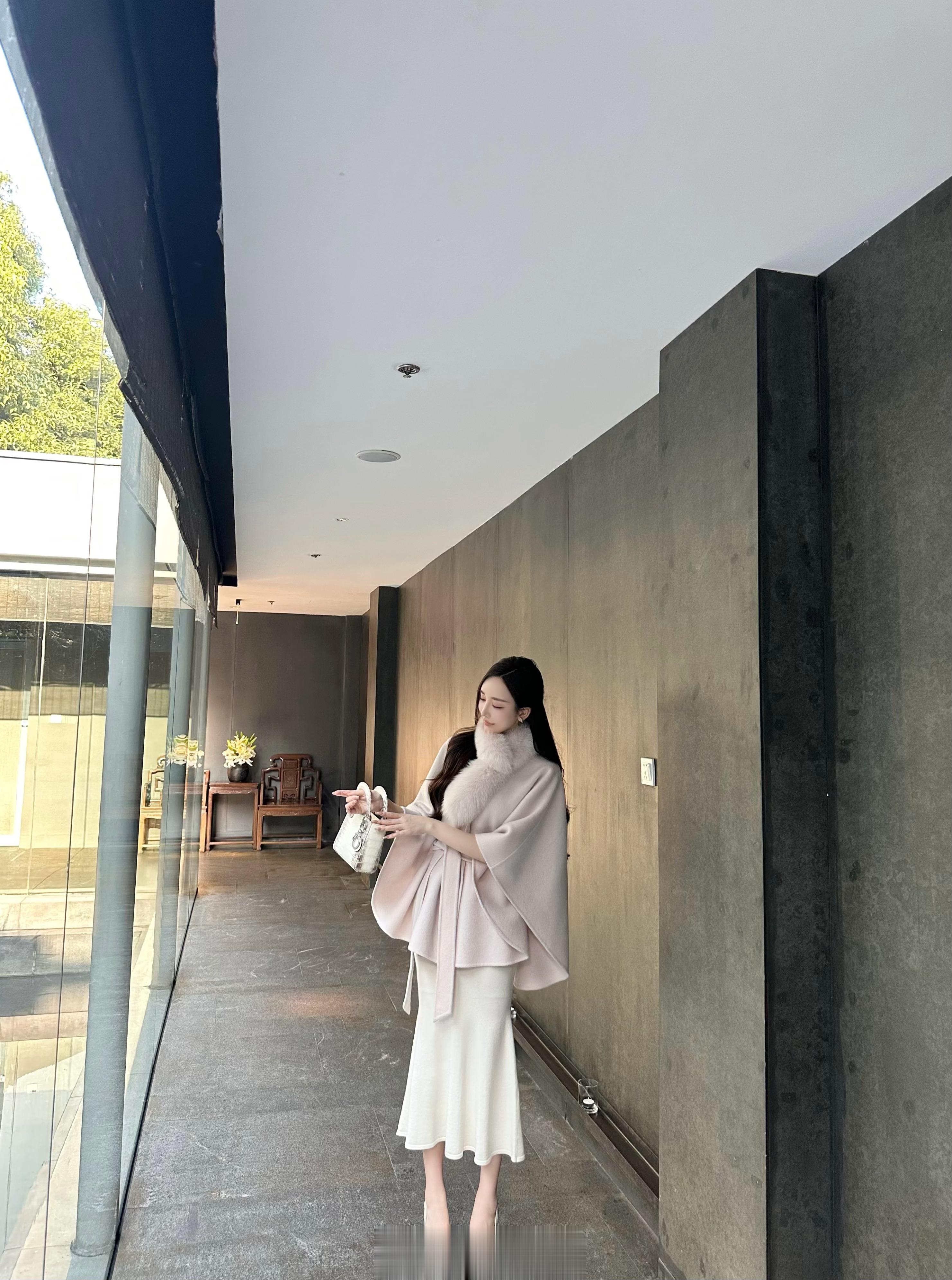 温温柔柔哒…🤍 ​​​