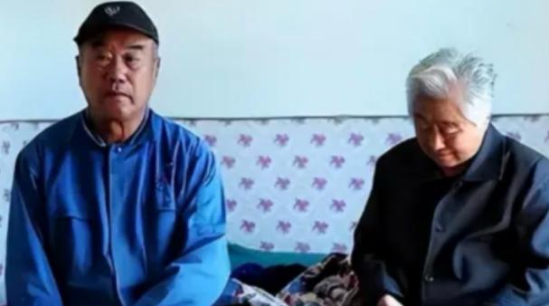 2000年，辽宁一对夫妻借款7万送女儿去德国留学，21年未见，临死才知女儿已成为