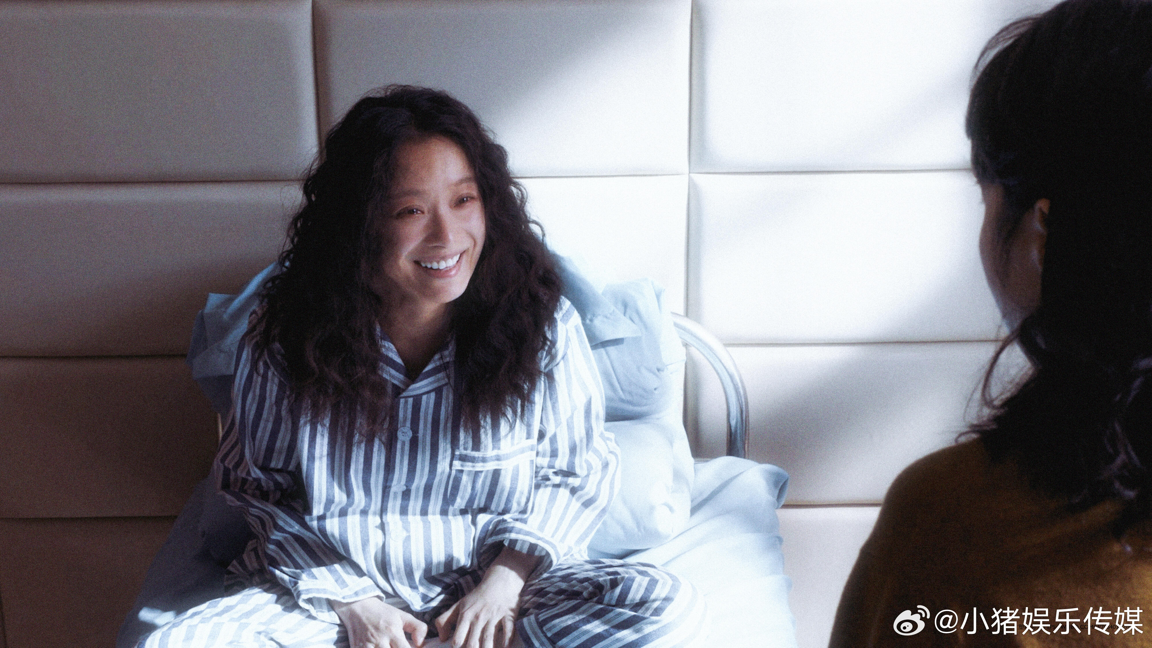 倪妮 截不到丑图 倪妮在新剧预告中的表现简直太惊艳了！她的颜值就像一颗璀璨的星星