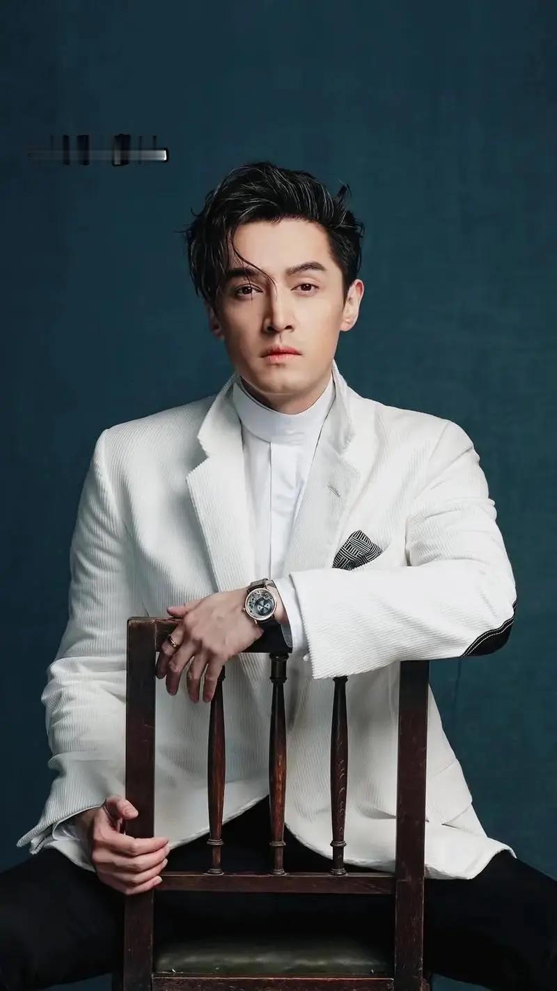 娱乐圈八零后的明星
[熊猫]胡歌 - 1982年出生
[熊猫]郑凯 - 1986