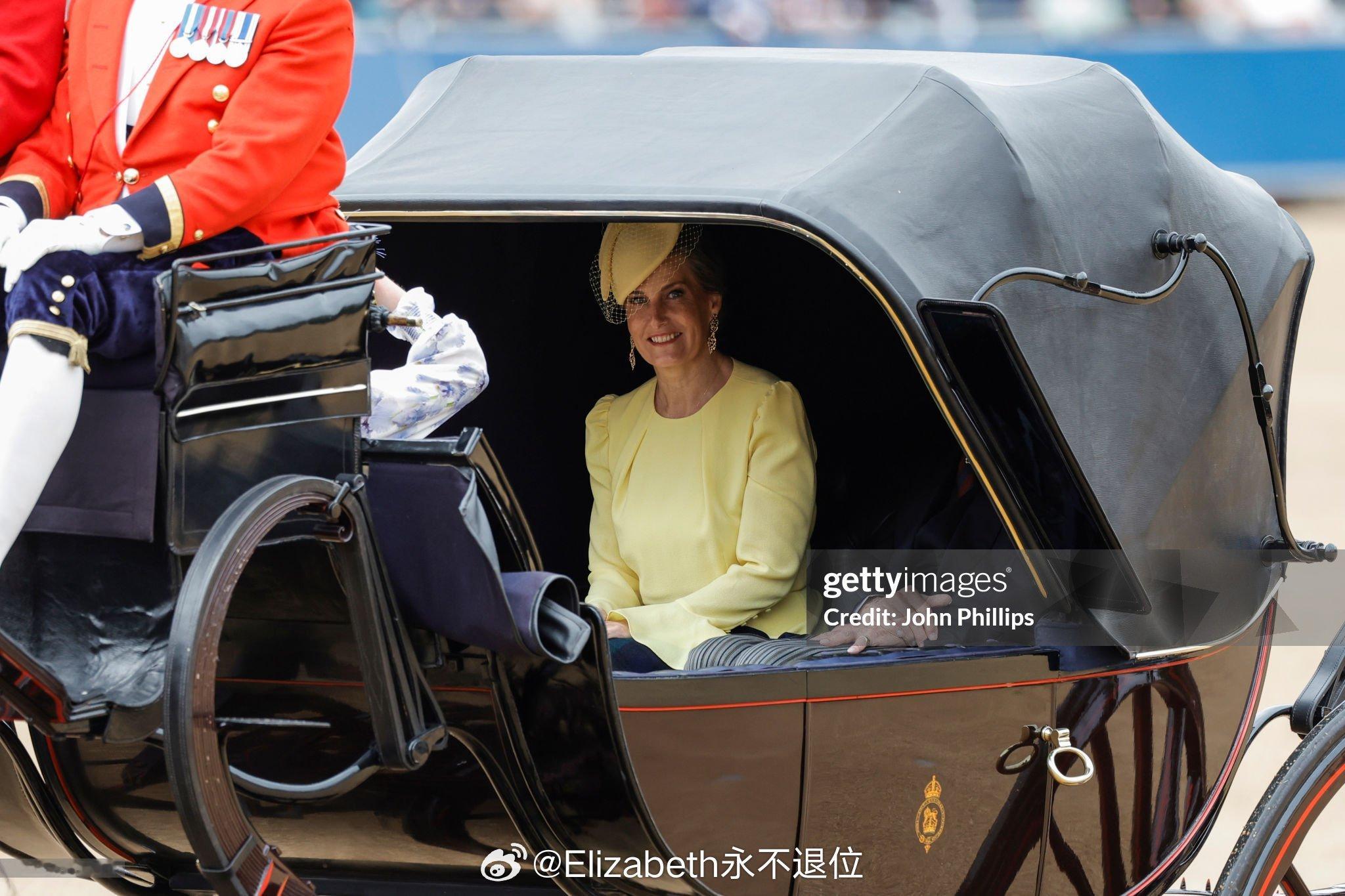 #新闻#6月15日，国王官方生日庆典 Trooping The Colour ​