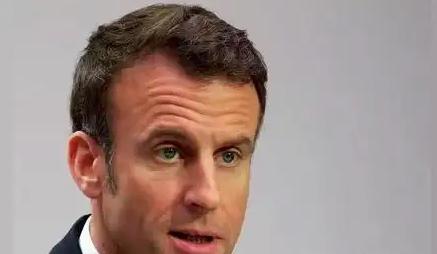 马克龙当着镜头的面，开始点名2026年G7峰会的贵客：印度来、韩国来、巴西来、肯