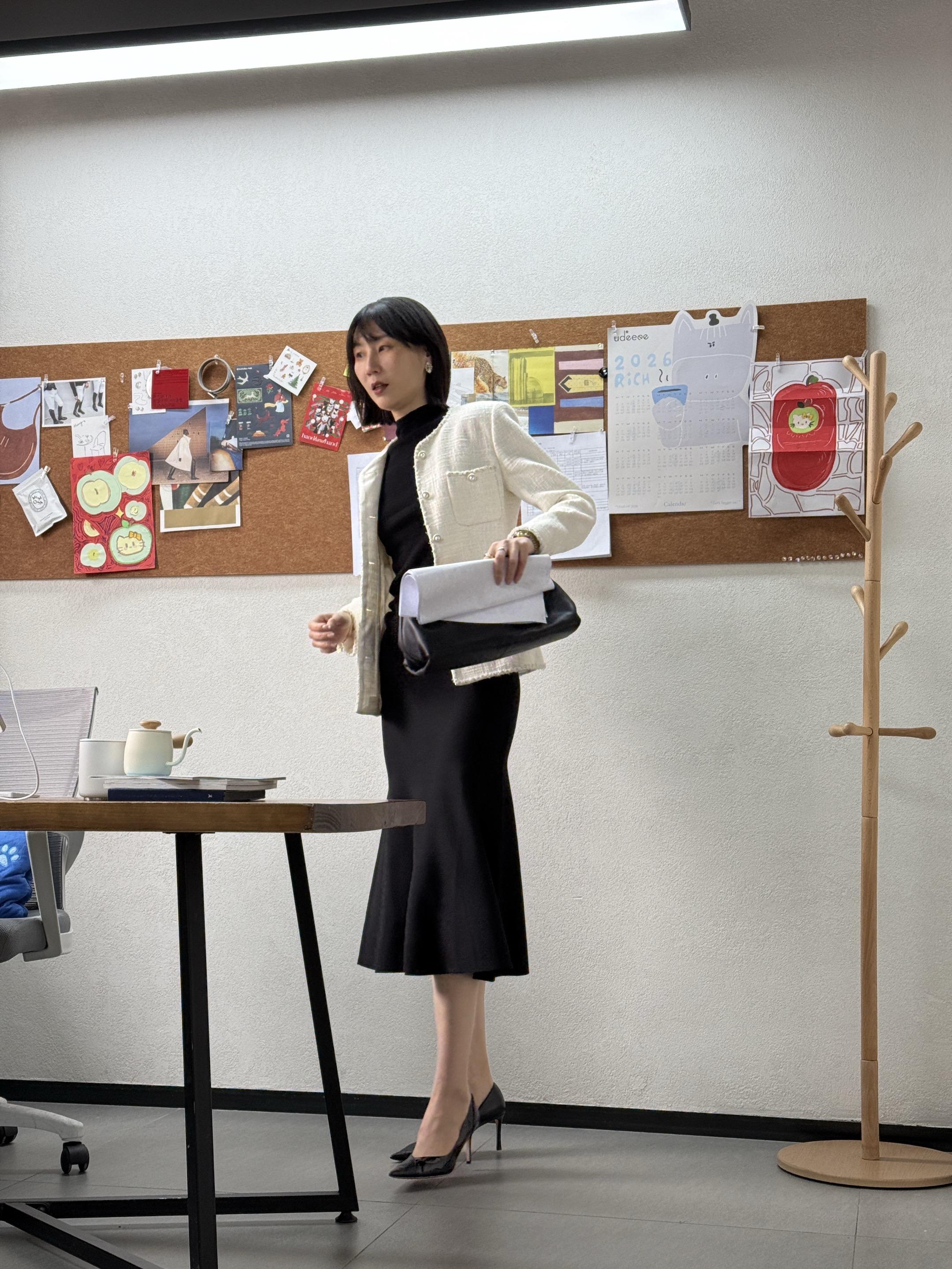 一身黑有点厉害