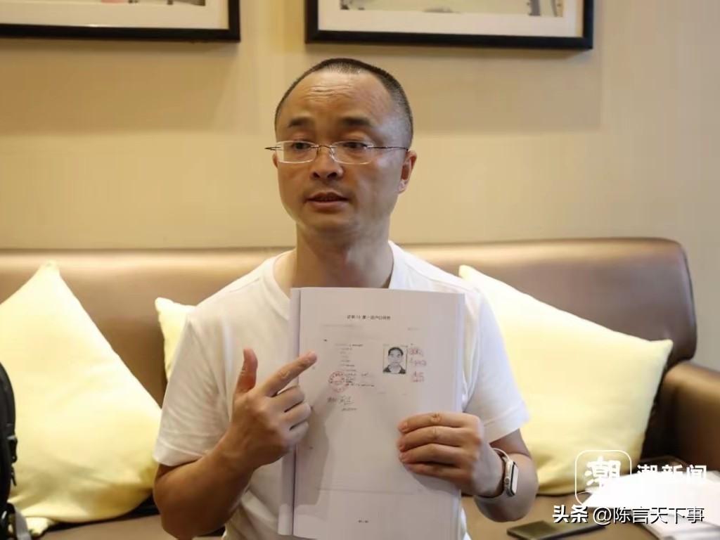 弟弟举报哥哥冒名上大学，说白了就是钱没给到位！

但这事有太多蹊跷的地方了，按理